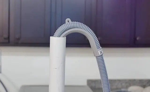 White high stand pipe
