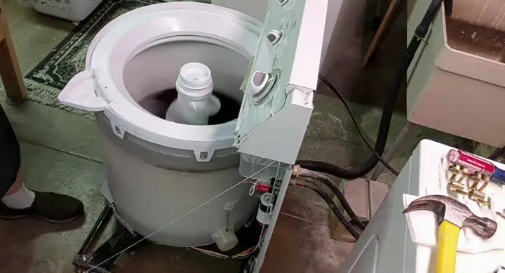 Washing machine making clicking noise when agitating